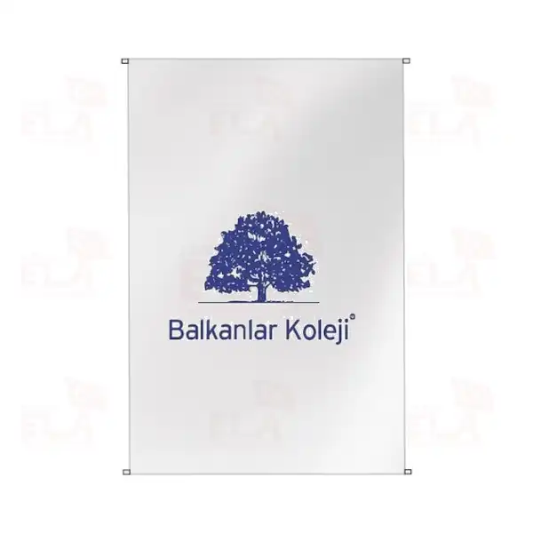 Balkanlar Koleji Bina Boyu Bayraklar