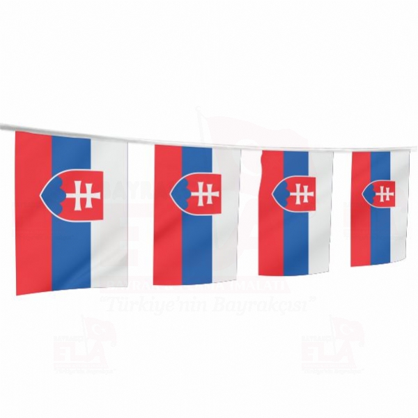 Slovakya pe Dizili Flamalar ve Bayraklar