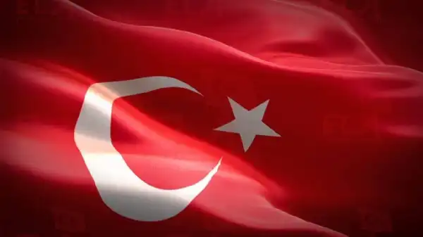 En Güzel Dalgalanan Türk Bayrağı Videosunu İzleyin