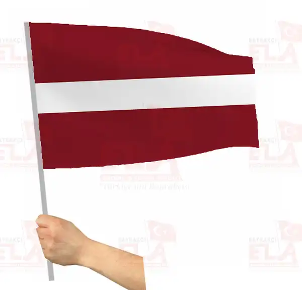Letonya Sopal Bayrak ve Flamalar