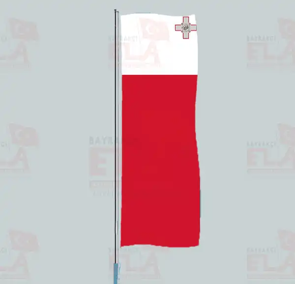 Malta Yatay ekilen Flamalar ve Bayraklar