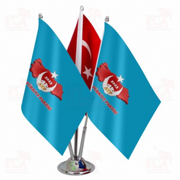Adil T�rkiye Partisi Logolu ��l� Masa Bayra��