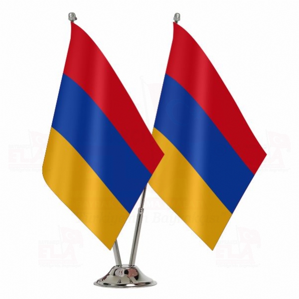 Ermenistan İkili Masa Bayrağı