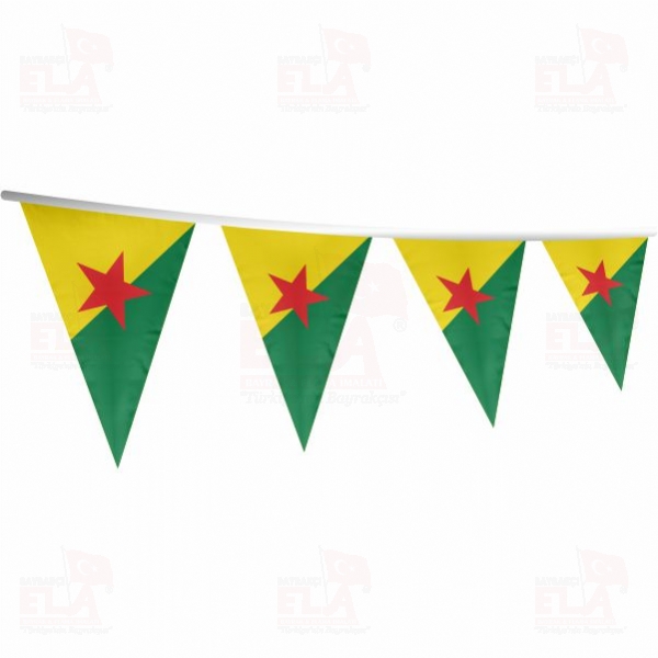 Frans�z Guyanas� ��gen Bayrak ve Flamalar