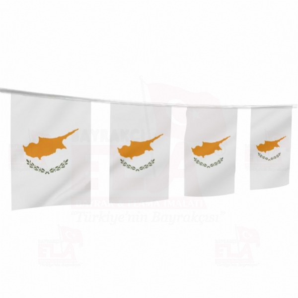 Güney Kıbrıs İpe Dizili Flamalar ve Bayraklar