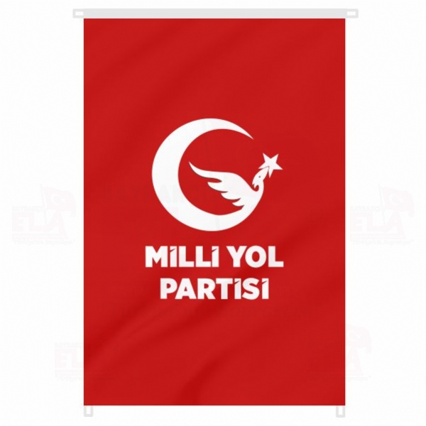 Kırmızı Milli Yol Partisi Bina Boyu Bayraklar