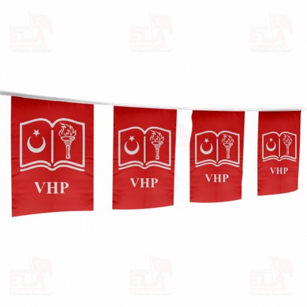 K�rm�z� Vatan ve H�rr�yet Partisi �pe Dizili Flamalar ve Bayraklar