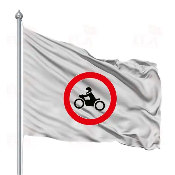 Motosiklet Giremez Gnder Flamas ve Bayraklar