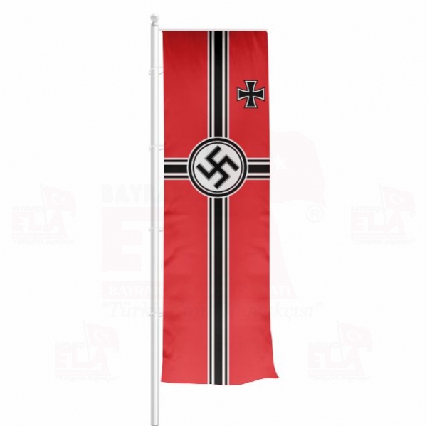 Nazi Almanyas Harp Sanca Yatay ekilen Flamalar ve Bayraklar