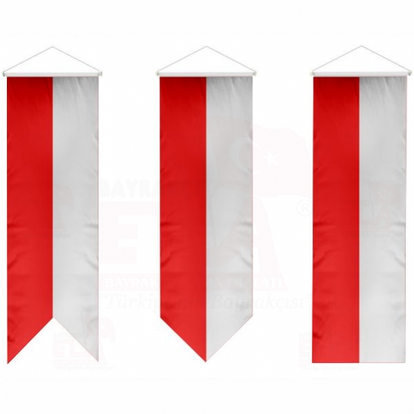 Polonya Krlang Flamalar Bayraklar