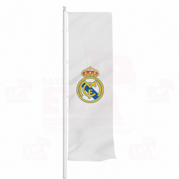 Real Madrid CF Yatay Çekilen Flamalar ve Bayraklar