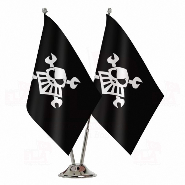 Robot Pirate �kili Masa Bayra��
