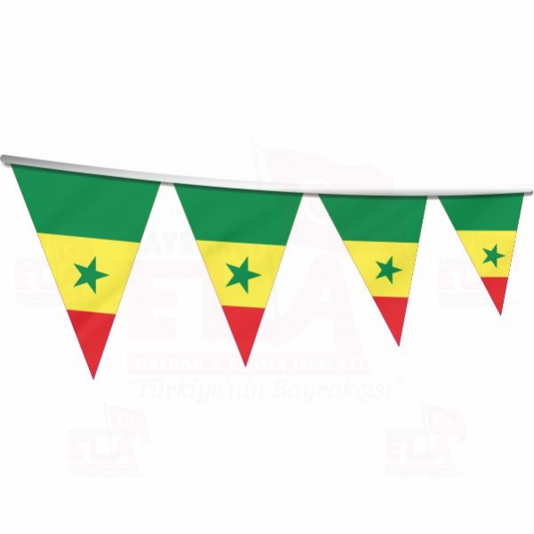 Senegal Üçgen Bayrak ve Flamalar