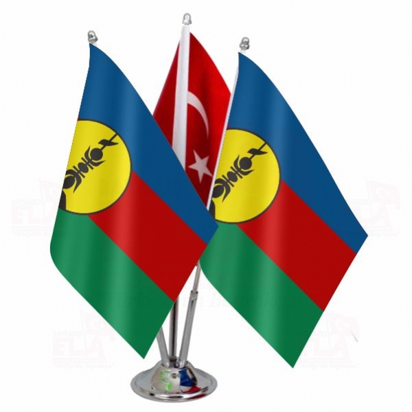 Yeni Kaledonya Logolu Üçlü Masa Bayrağı
