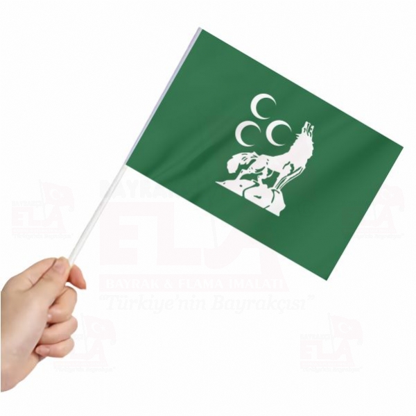 Yeşil Üç Hilal Kurt Sopalı Bayrak ve Flamalar