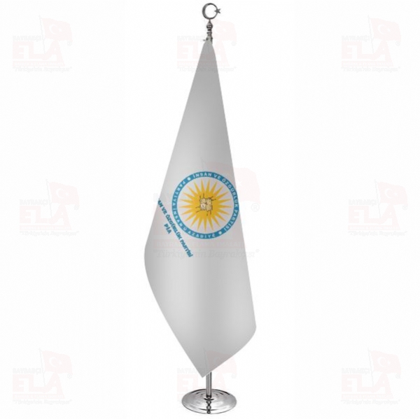�nsan ve �zg�rl�k Partisi Telal� Makam Bayra��